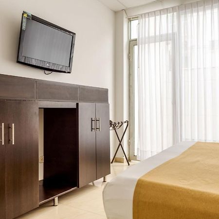 Hotel Manantial Melgar Torre 2 ภายนอก รูปภาพ